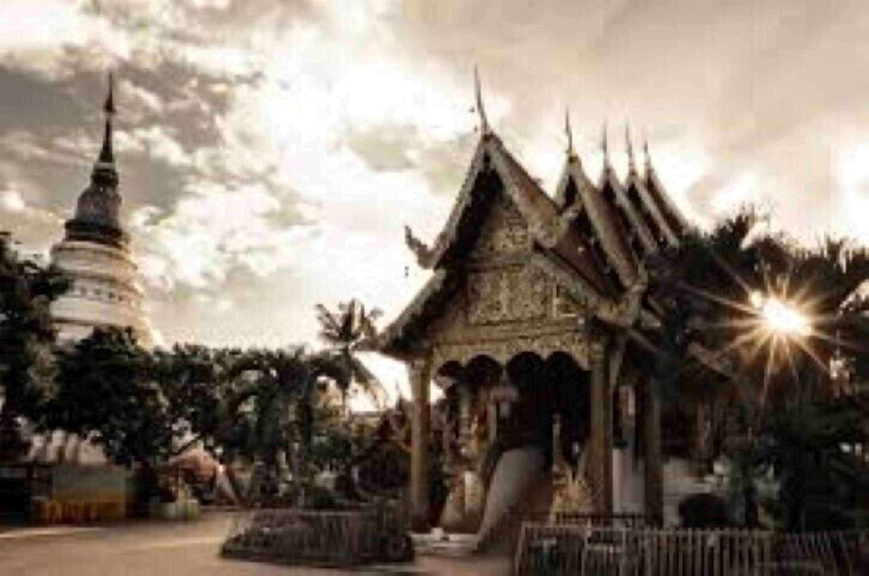 Photo - Hotel Ping Silhouette