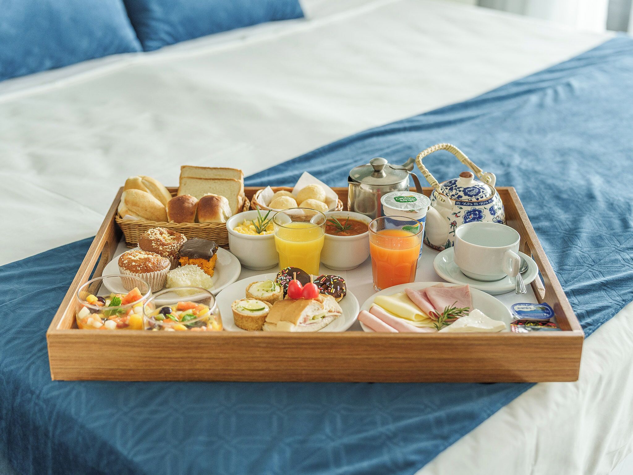 free daily continental breakfast