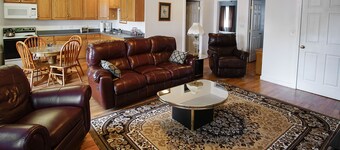 Lakeview Motel and Apartments