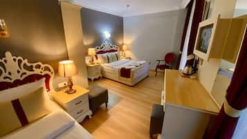 Superior-Dreibettzimmer