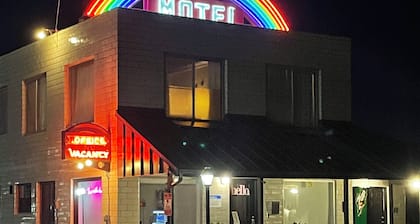 Rainbow Motel