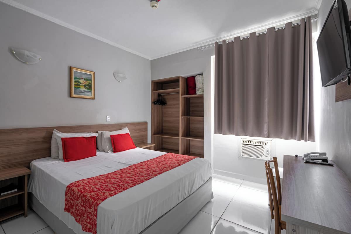 Habitació doble | Wifi gratuïta i roba de llit 