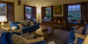 Fireplace - Hotel Fazenda Capoava (Itu)