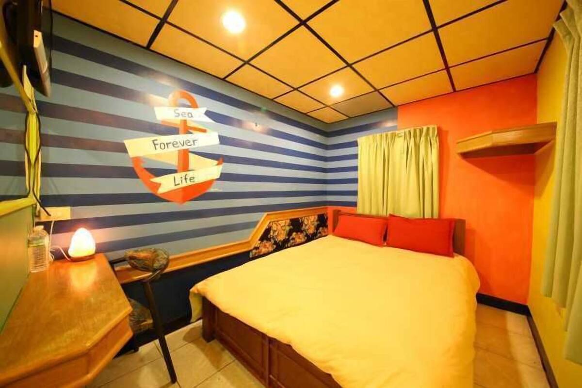 Classic Double Room | Individually decorated, individually furnished, desk, free WiFi