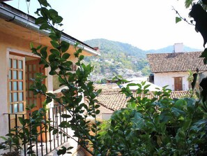 View from property - Casa Abierta (Valle de Bravo)