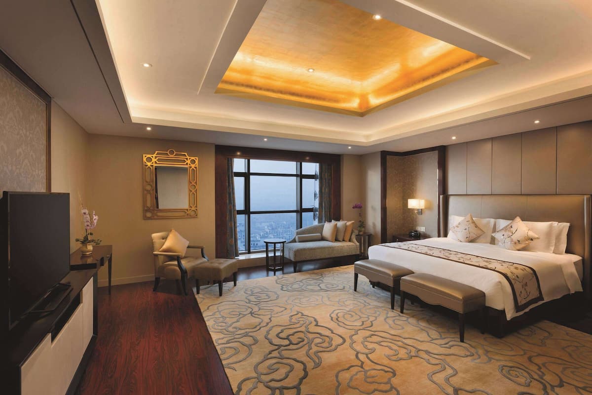 Phòng Suite Presidential, 1 giường cỡ king | 1 phòng ngủ, minibar, két bảo mật tại phòng, bàn 