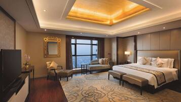 Presidential Suite, 1 King Bed | 1 bedroom, minibar, in-room safe, desk