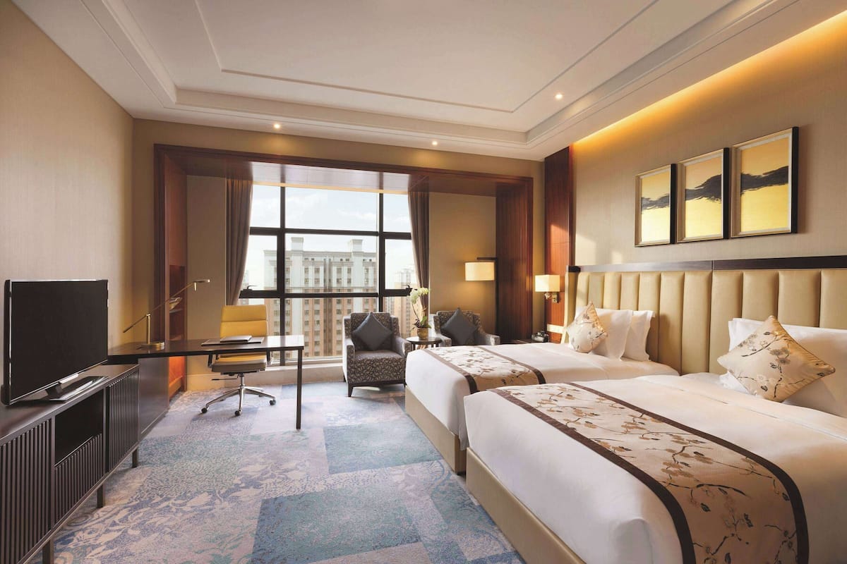 1 phòng ngủ, minibar, két bảo mật tại phòng, bàn 