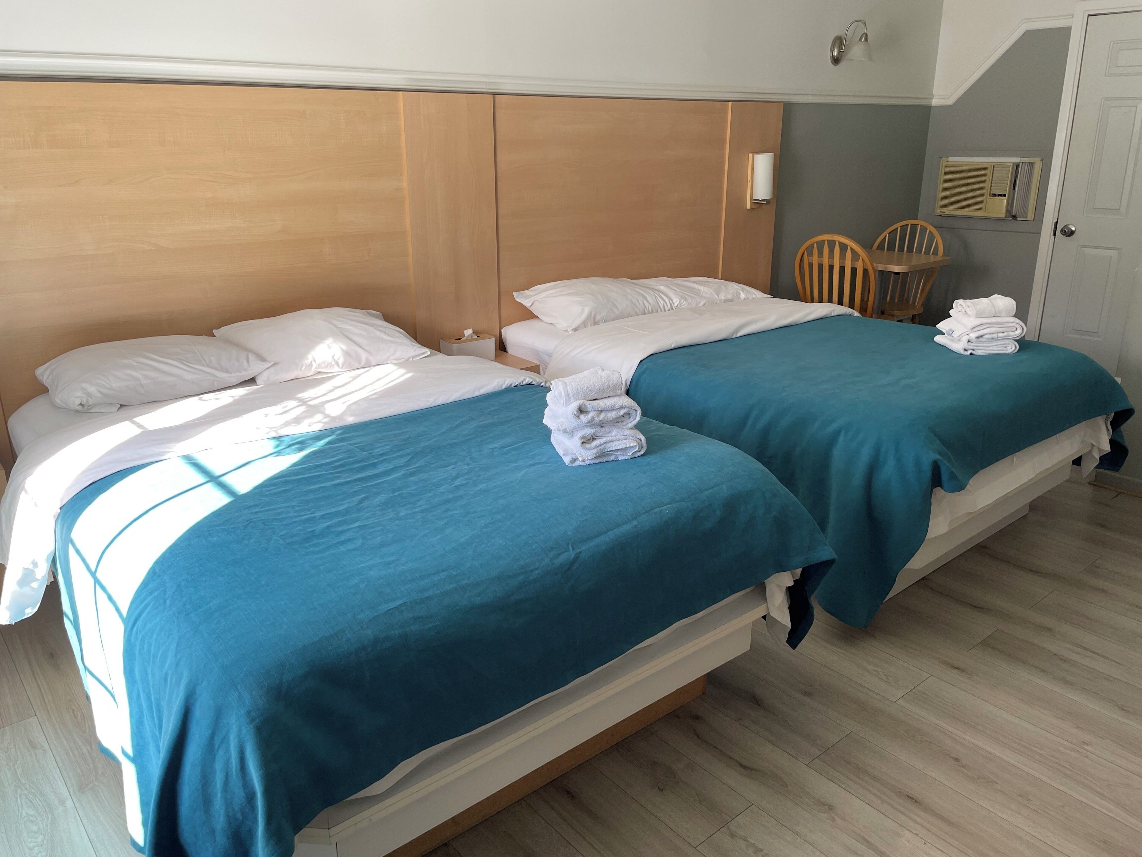 Iron/ironing board, free WiFi