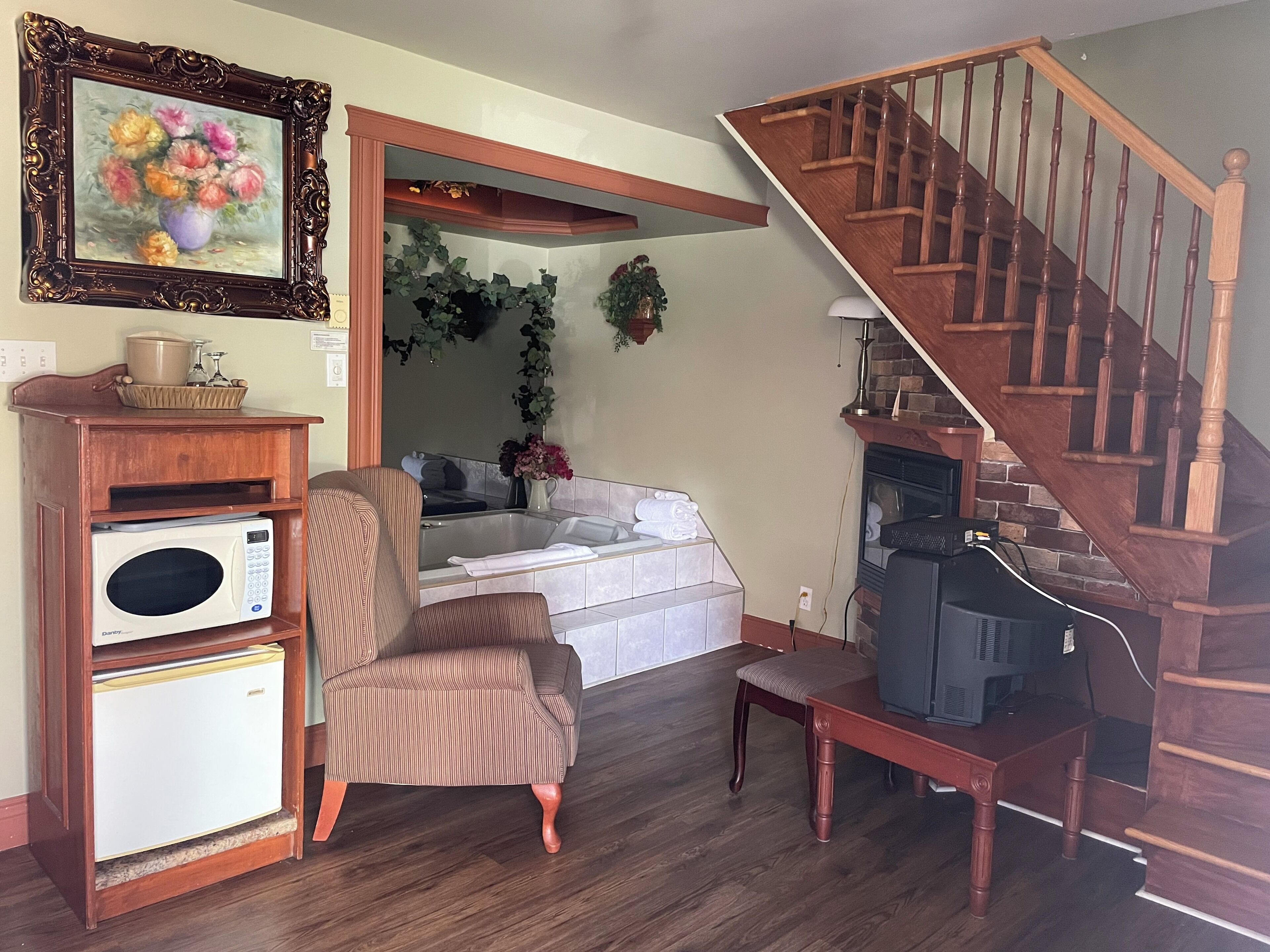 Iron/ironing board, free WiFi