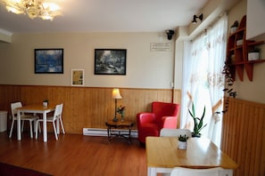 Reception - Motel Bel-Eau (Montebello)