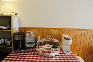 Reception - Motel Bel-Eau (Montebello)