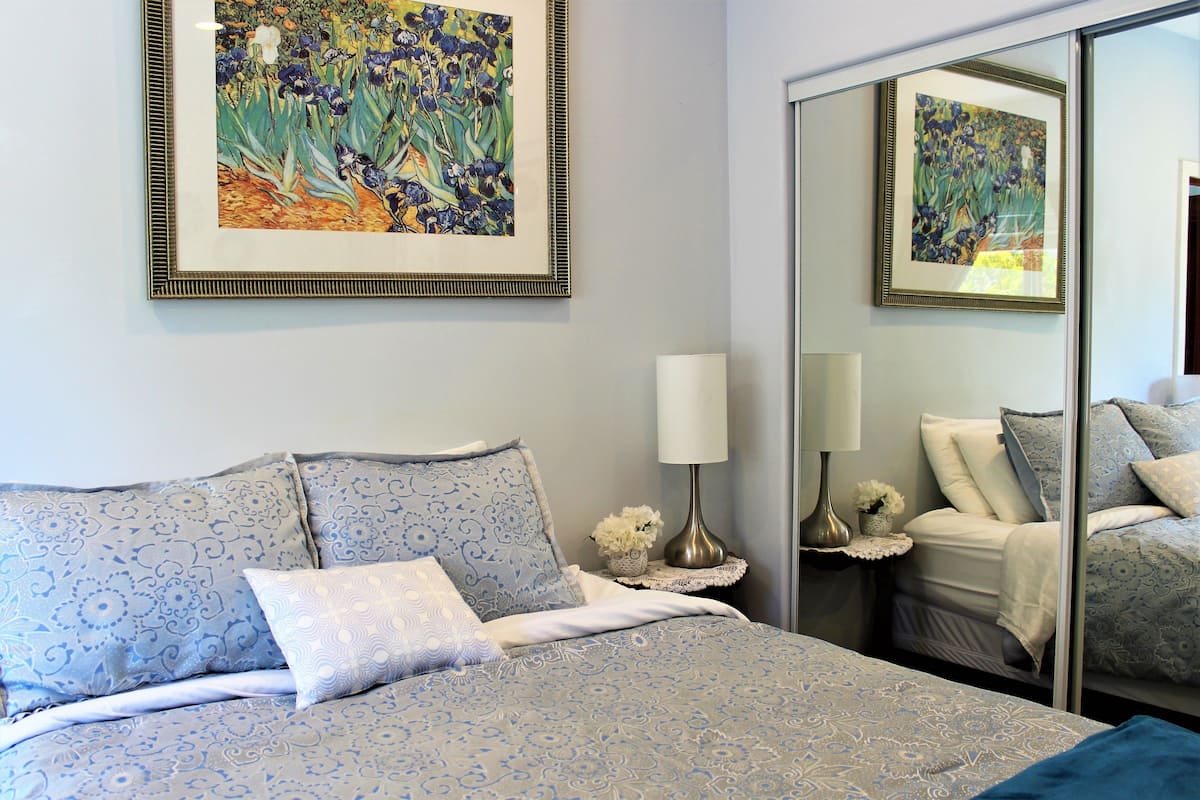 1 habitación, ropa de cama de alta calidad y decoración personalizada