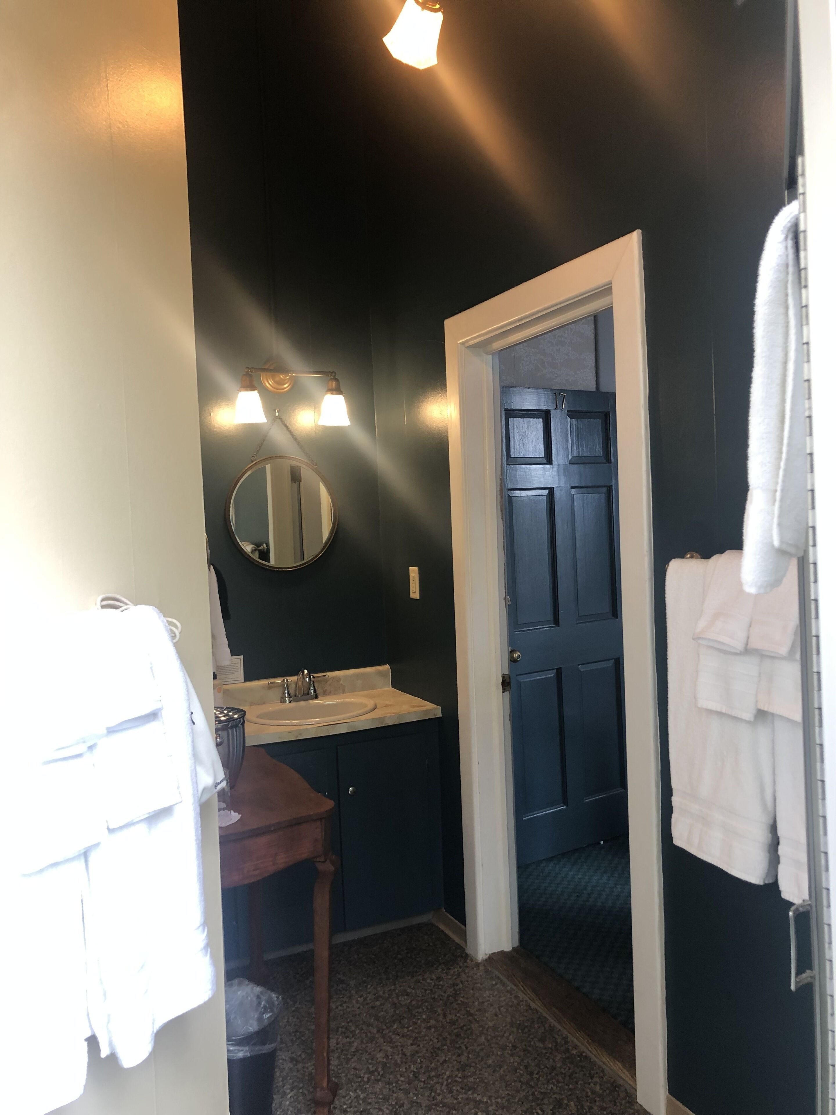 premium quadruple room | bathroom | combined shower/bathtub, eco-friendly toiletries, hair dryer, towels