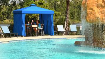 3 restaurants, breakfast, lunch, dinner served; American cuisine