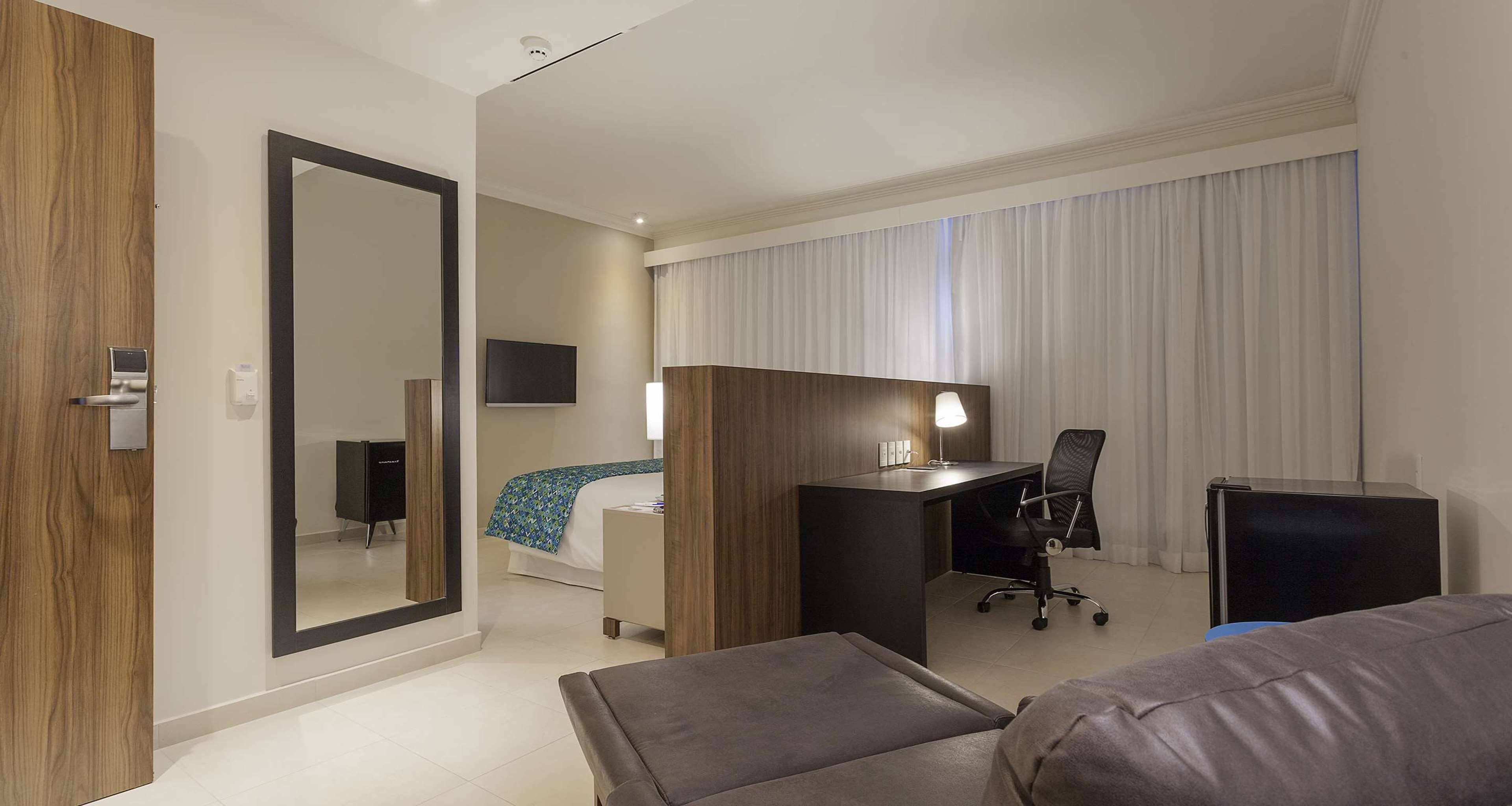 in-room safe, desk, free wifi, bed sheets