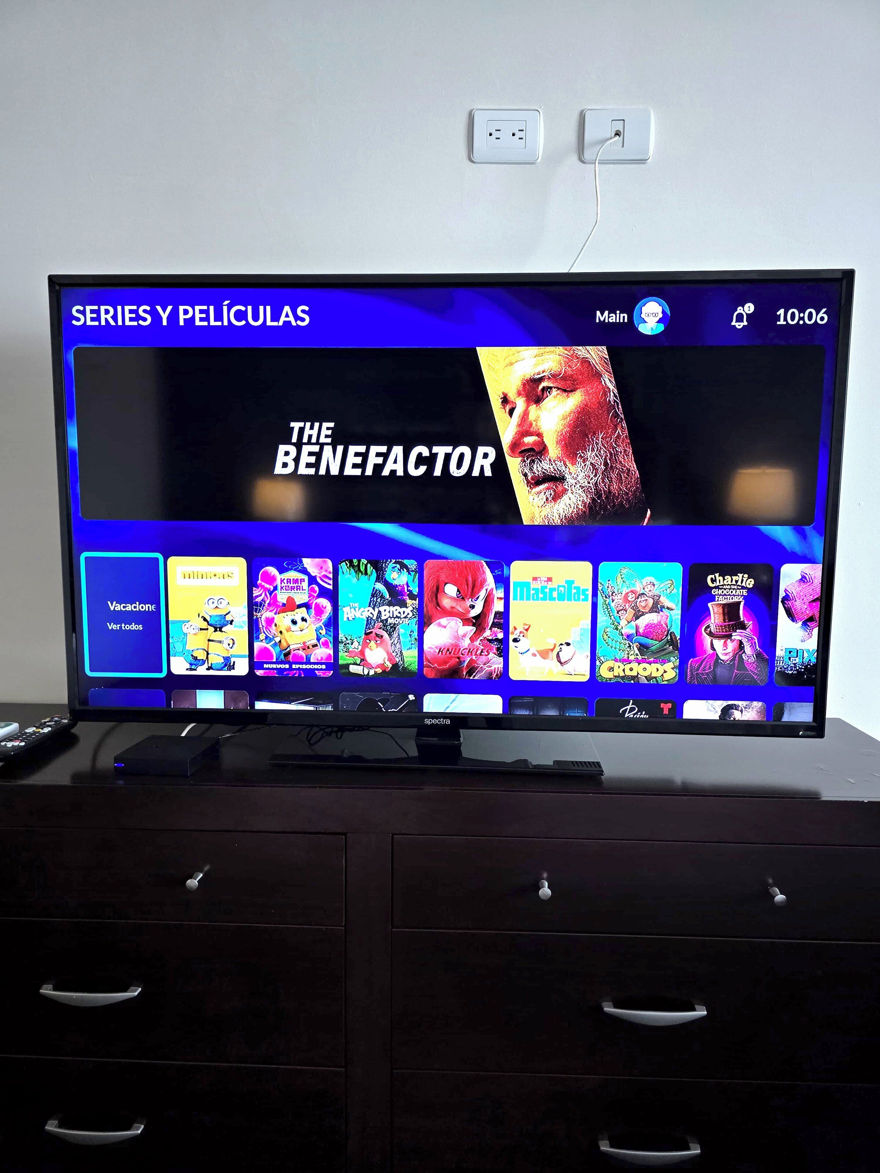 premium bedding, in-room safe, desk, laptop workspace