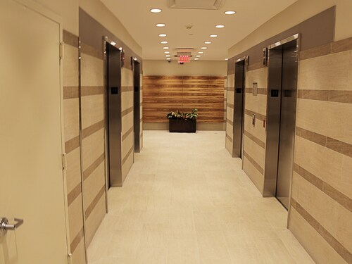 Travel City Apartments at Newport Centre