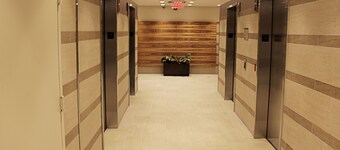 Travel City Apartments at Newport Centre