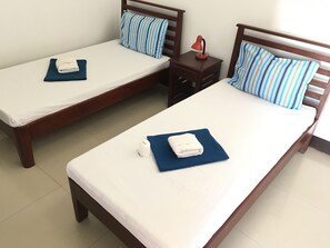Economy-Zimmer | Zustellbetten, kostenloses WLAN
