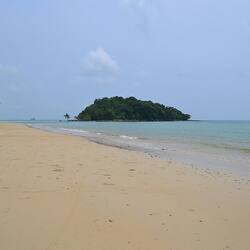 Beach nearby, beach towels