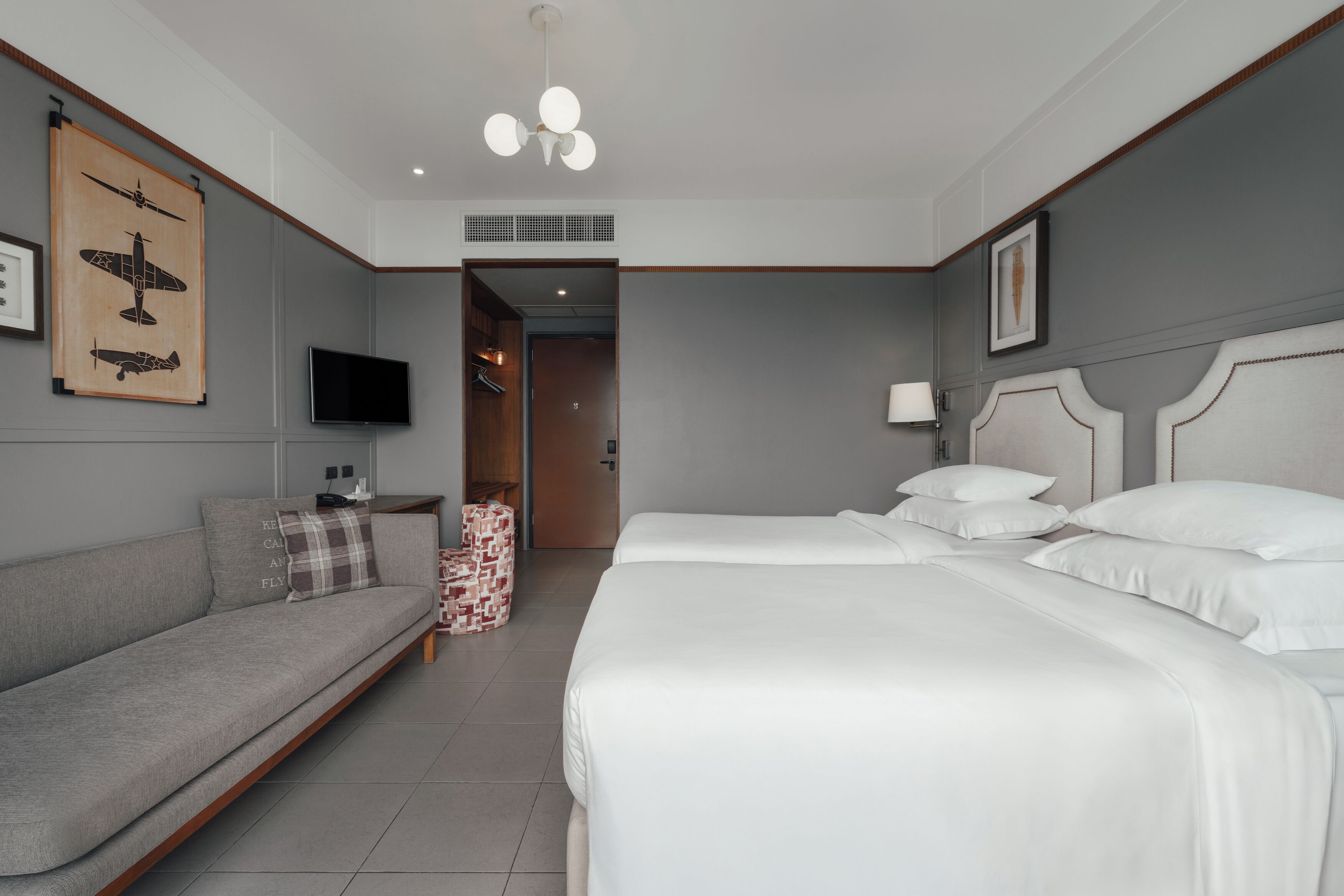 1 bedroom, in-room safe, desk, iron/ironing board