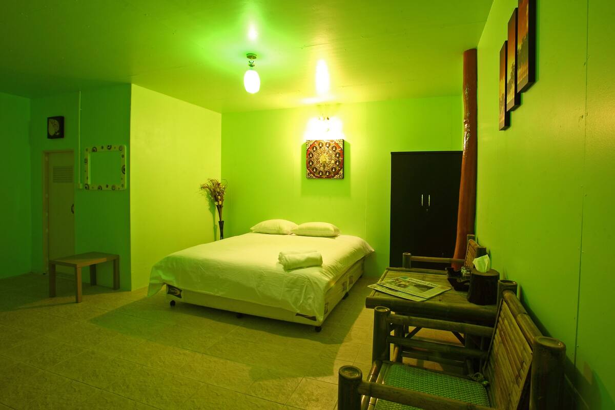 superior room | desk, blackout curtains