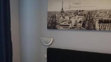 Individually decorated, individually furnished, desk, soundproofing