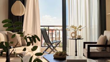Duplex, 1 King Bed, Balcony, City View | City view