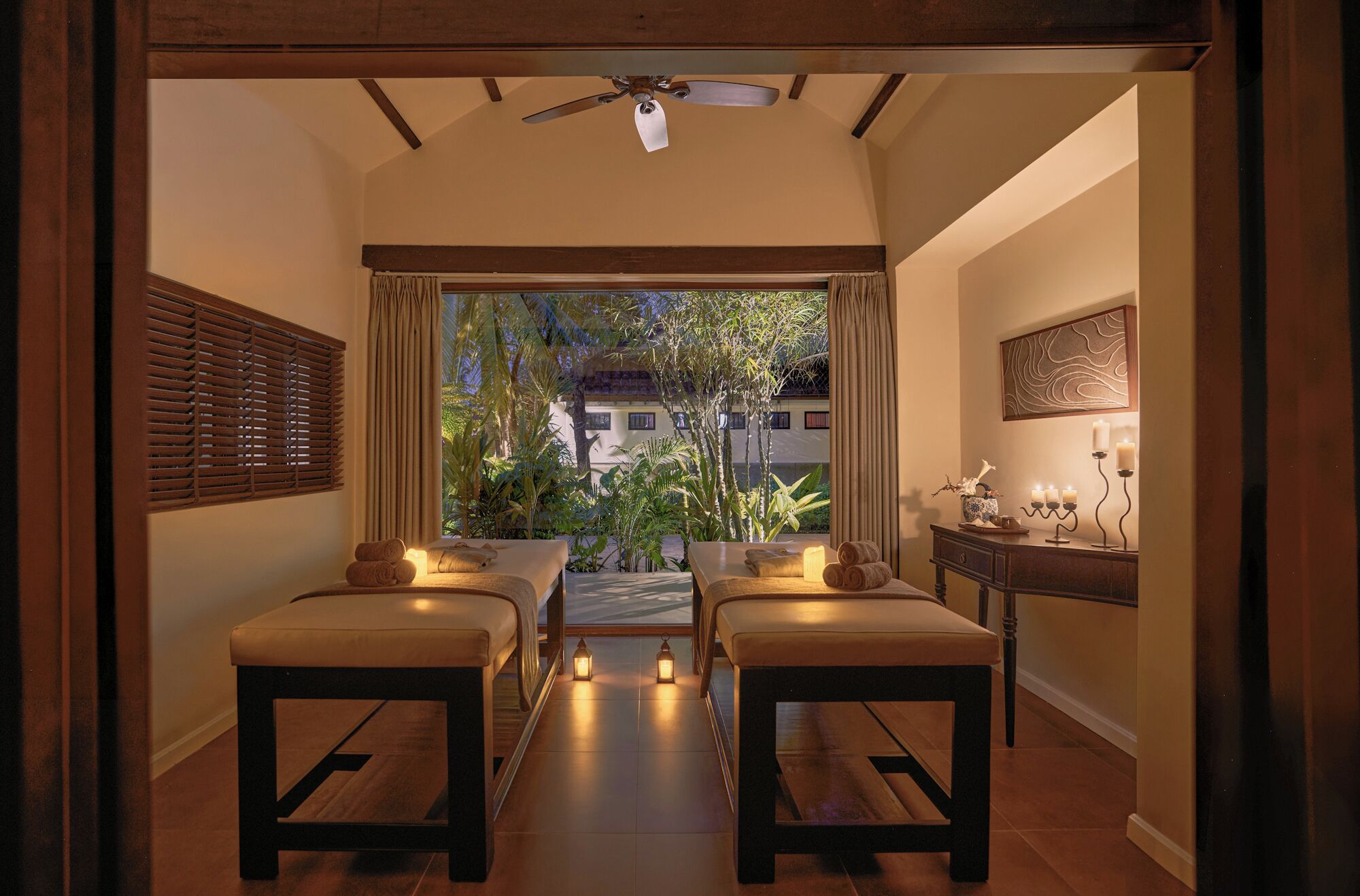 Body treatments, aromatherapy, hot stone massages, facials, massages