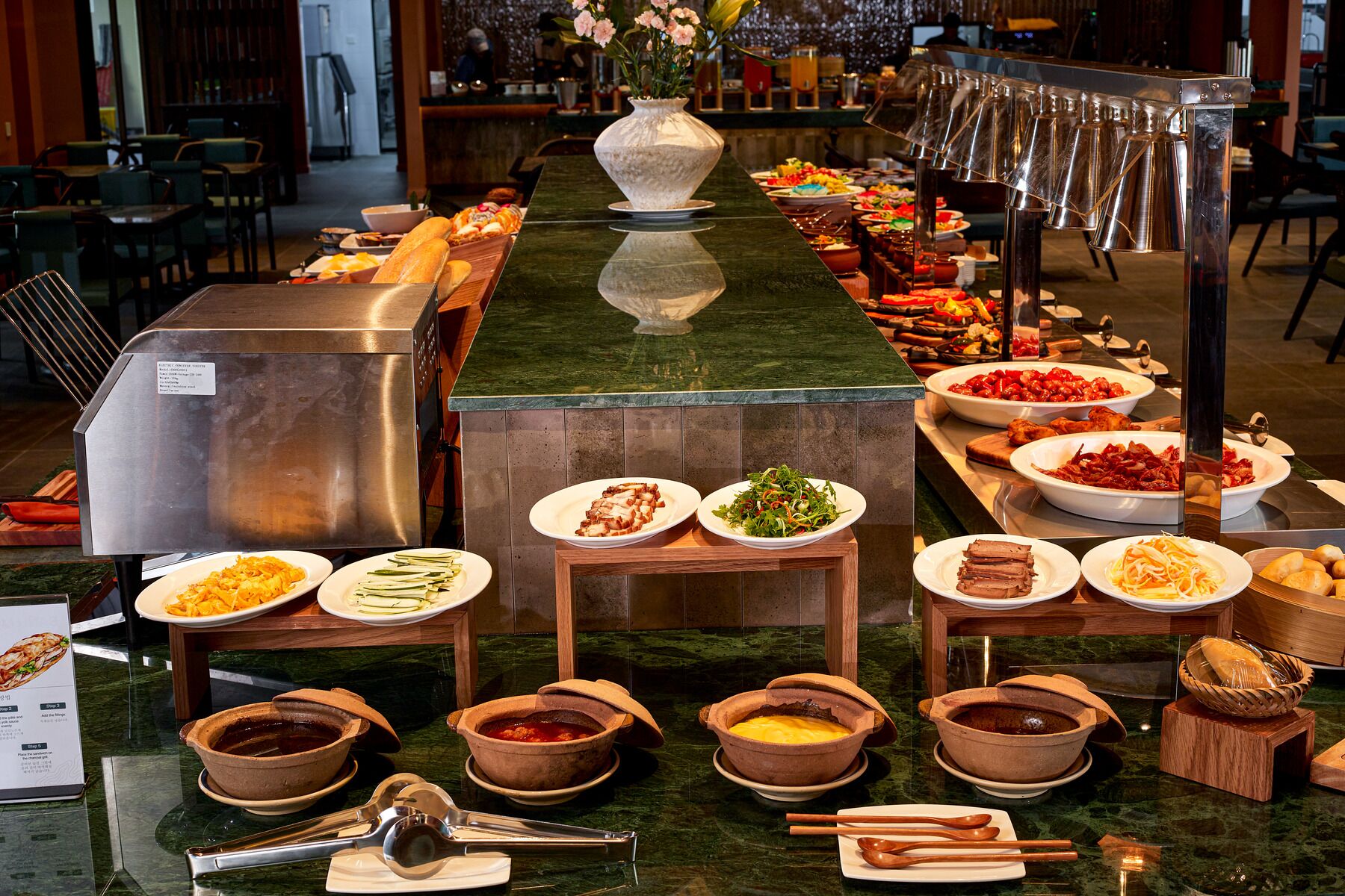 Morgenmadsbuffet hver dag (480000 VND pr. person)