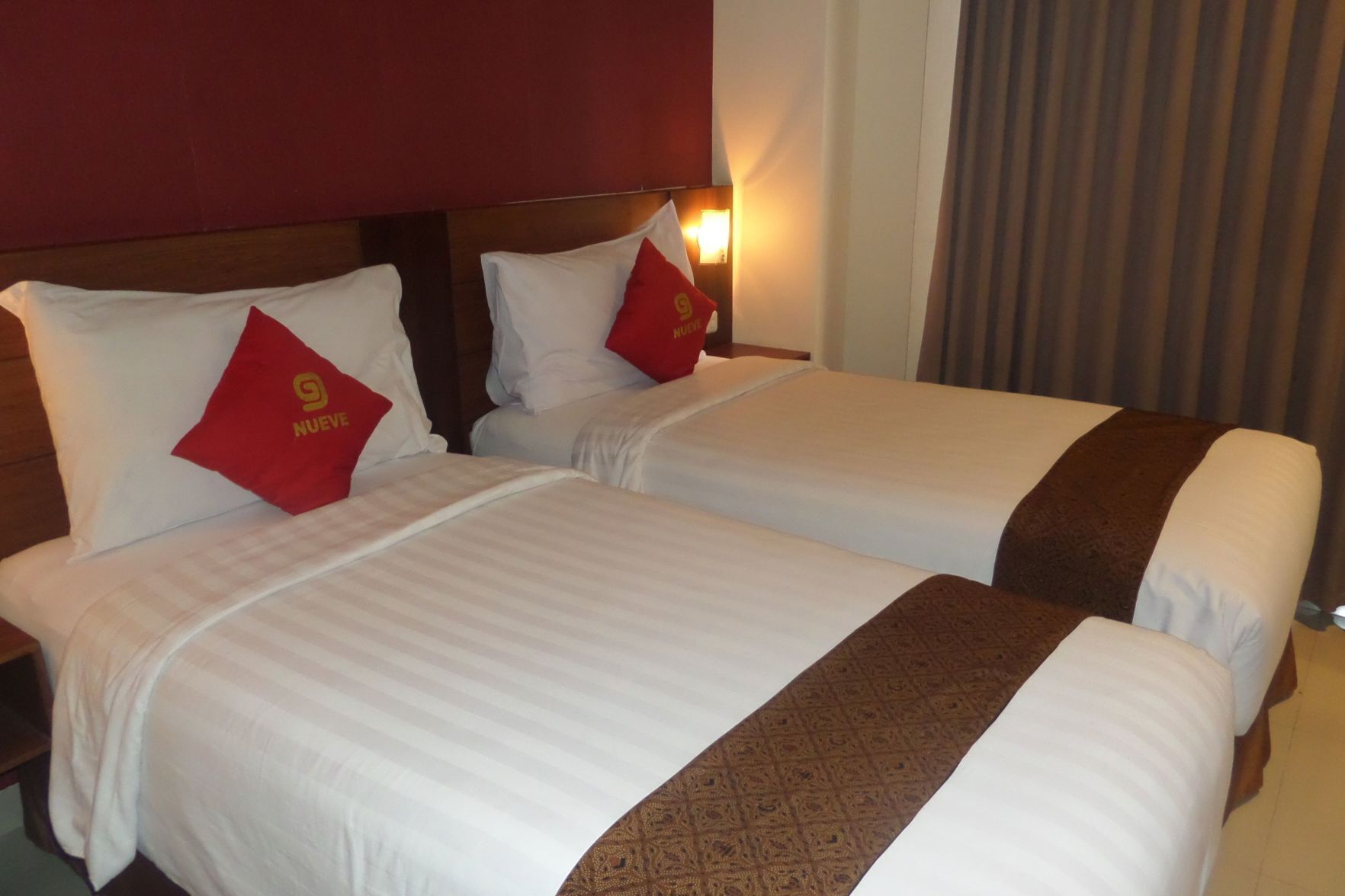 1 sovrum, skrivbord, extrasängar och gratis wi-fi