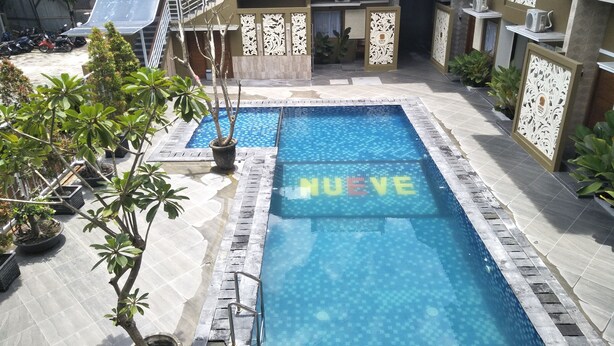 Pemandangan dari properti