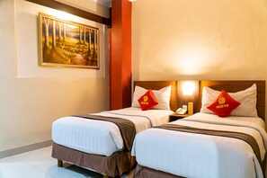 Superior Twin Room | 1 bedroom, desk, rollaway beds, free WiFi - Nueve Jogja Hotel (Yogyakarta)
