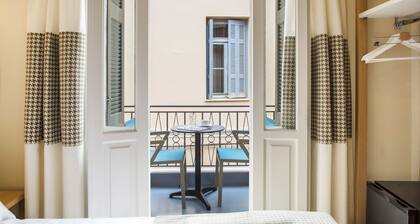 Athena Hotel