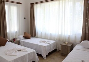 Roupas de cama premium, quartos à prova de som, Wi-Fi de cortesia