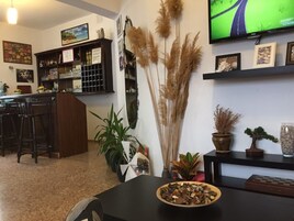 Bar (en el alojamiento)