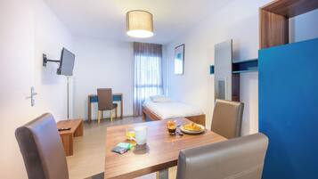 Desk, soundproofing, iron/ironing board (on request), free WiFi
