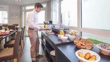 Daily buffet breakfast (EUR 13 per person)