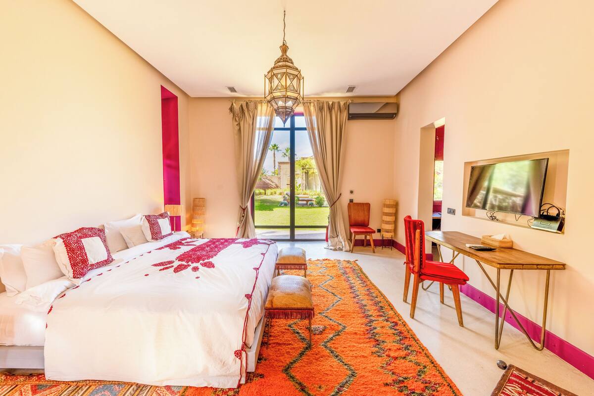 Suite Privilege, 2 Chambres , acces piscine, vue piscine | Premium bedding, minibar, in-room safe, WiFi (free)