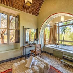 Suite, Terrace, Garden View | Bathroom | Free toiletries, hair dryer, bathrobes, towels