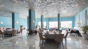 Här finns 4 restauranger som serverar frukost.