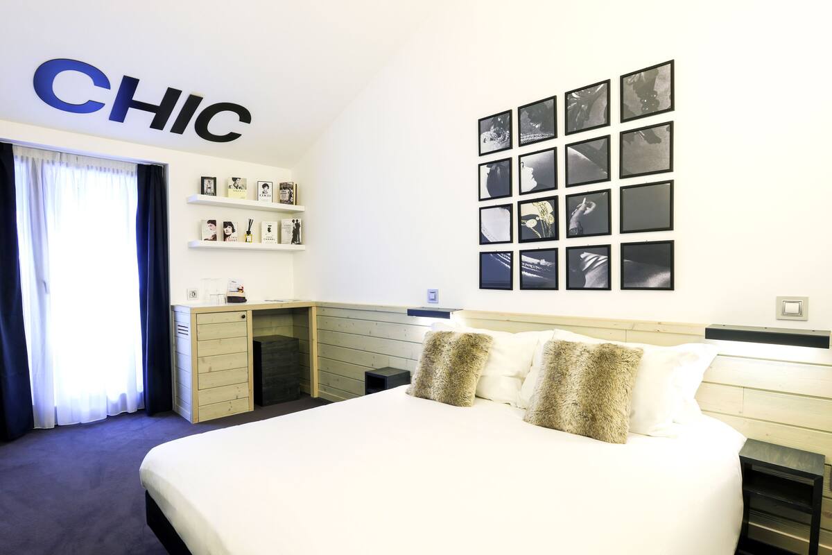 standard room, 4 bedrooms, mountain view | 1 bedroom, in-room safe, desk, laptop workspace