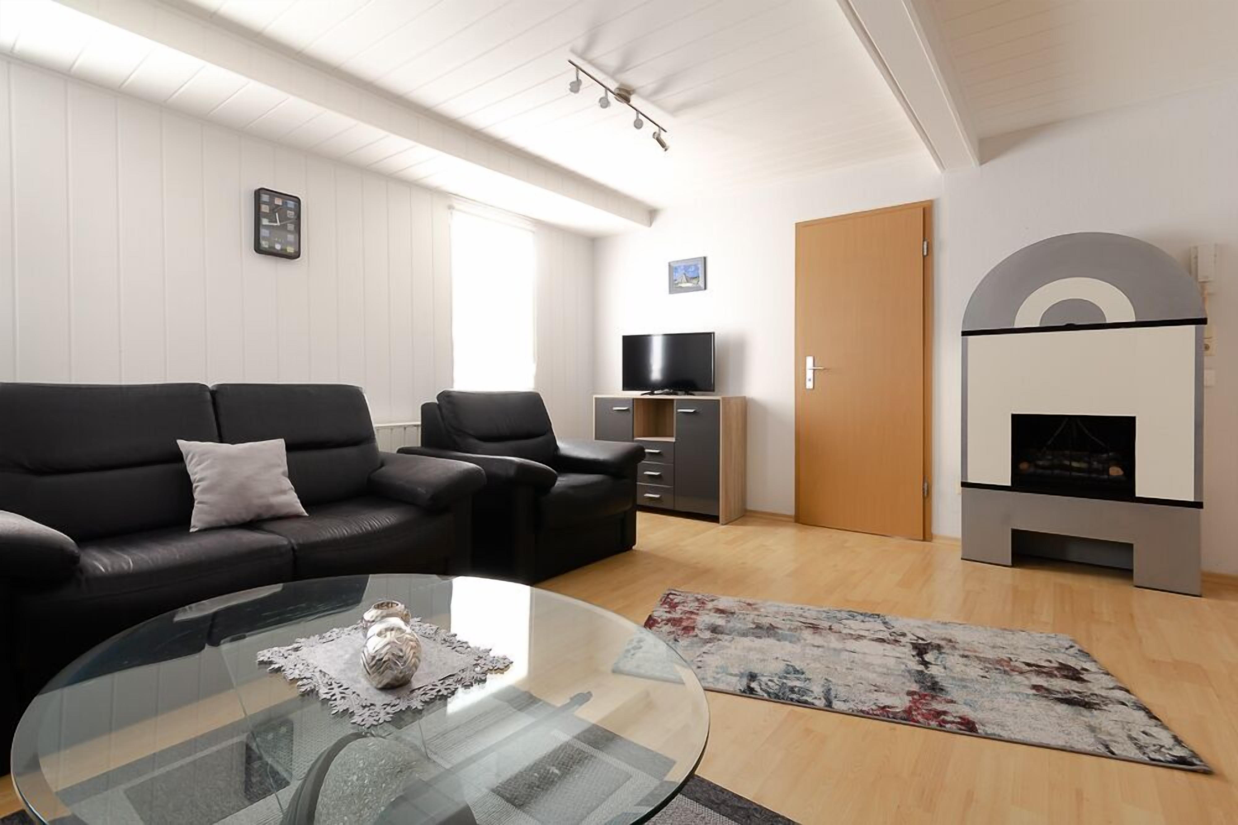 family condo | living area | 32-inch flat-screen tv with cable channels