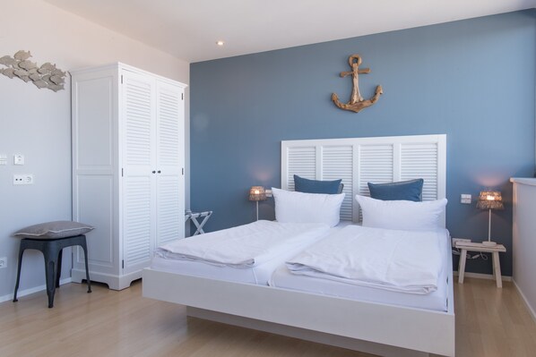 Chambre Double | Literie hypoallergénique, bureau, Wi-Fi gratuit, draps fournis