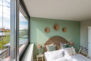 Chambre Double | Literie hypoallergénique, bureau, Wi-Fi gratuit, draps fournis