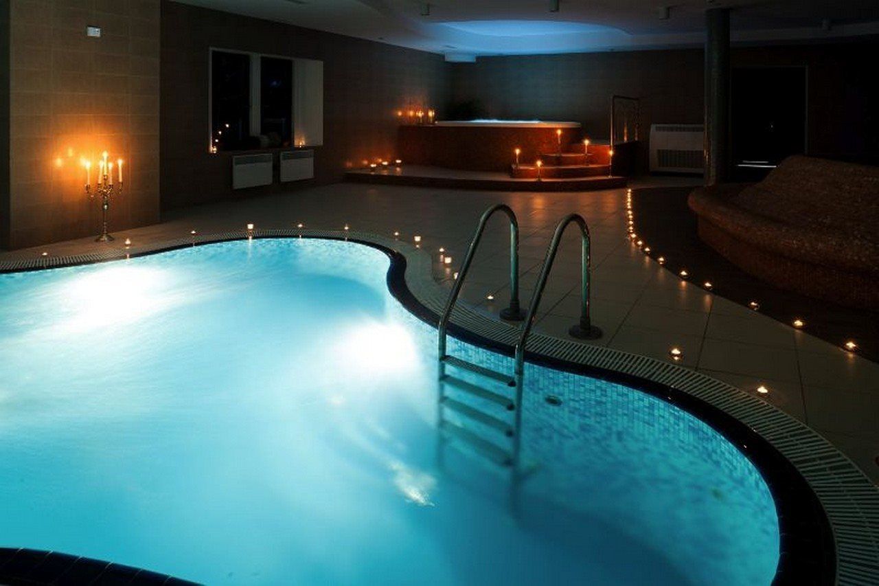 Indoor pool, outdoor pool, pool loungers