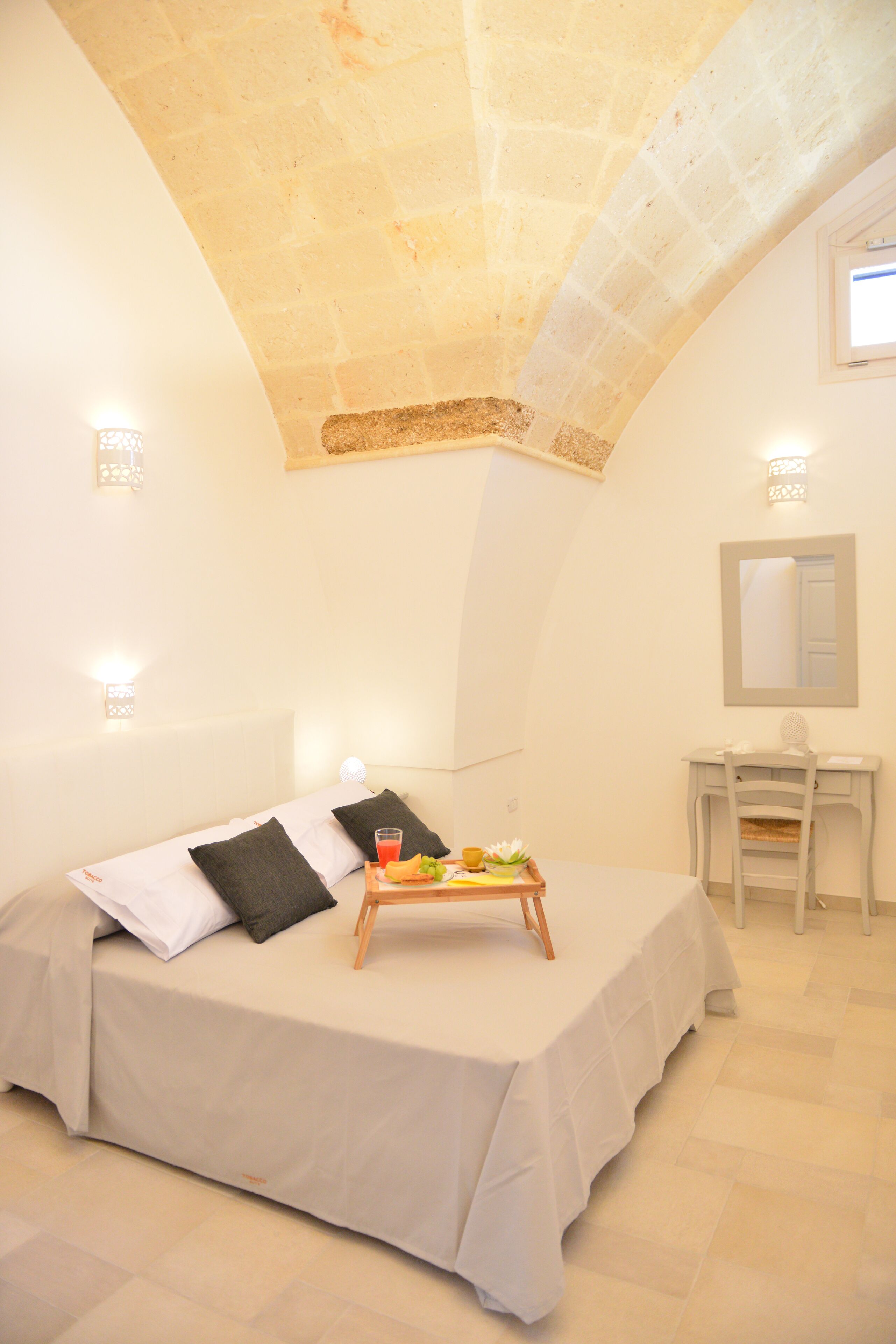 Departamento, Terraza | Ropa de cama de alta calidad y minibar 