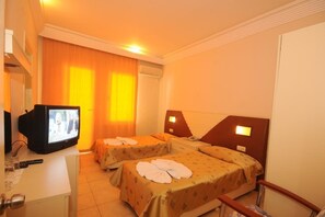 Desk, free cots/infant beds, rollaway beds, WiFi