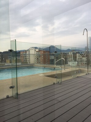 Outdoor pool, pool loungers